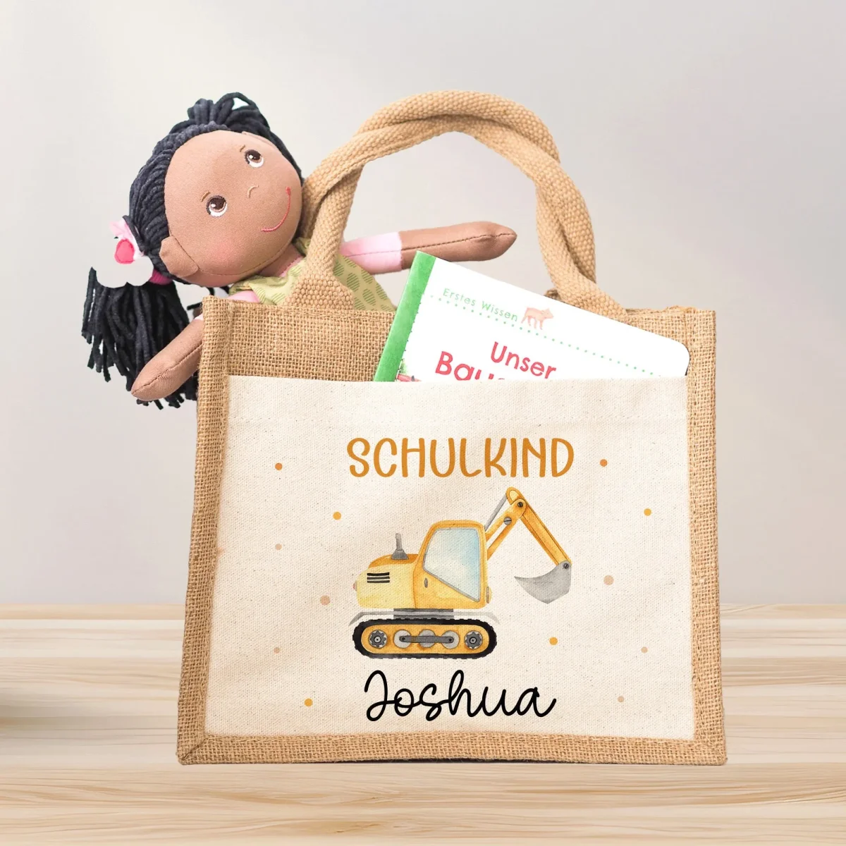Bagger Schulkind 2024 Pocket Tasche mit Wunschnamen | 100% Jute | Schaufelbagger Baustelle | Geschenk Einschulung | Schultüte personalisiert – Bild 2